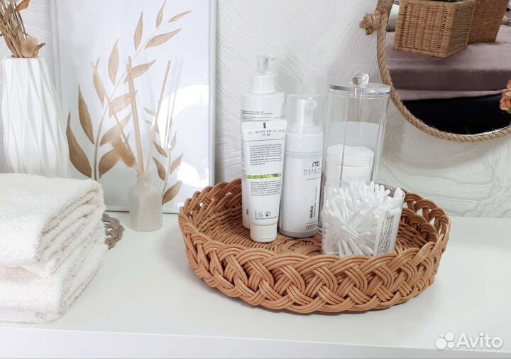 Поднос плетеный