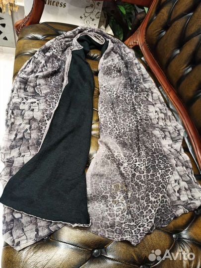 Палантин двухсторонний roberto cavalli италия