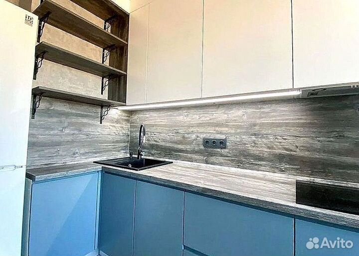 Кухня в потолок