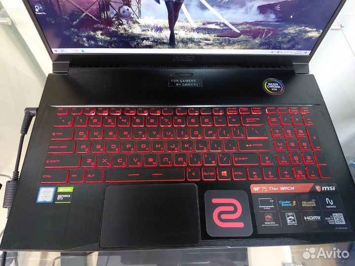 Игровой ноутбук MSI GF75 i5, GTX1050 SSD 512