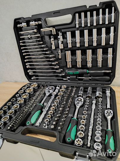 Набор инструментов 219 предметов