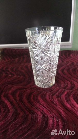 Хрустальная ваза