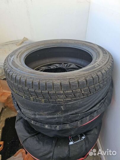 Dunlop Winter Maxx SJ8 235/55 R18 100R