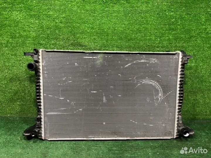 Радиатор охлаждения Audi Q5 2 80A (2017-н.в.)