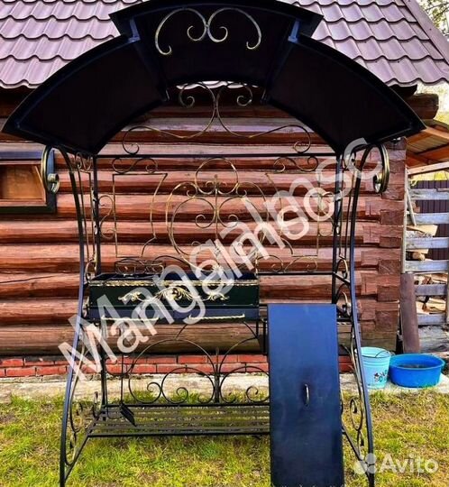 Мангал с крышей