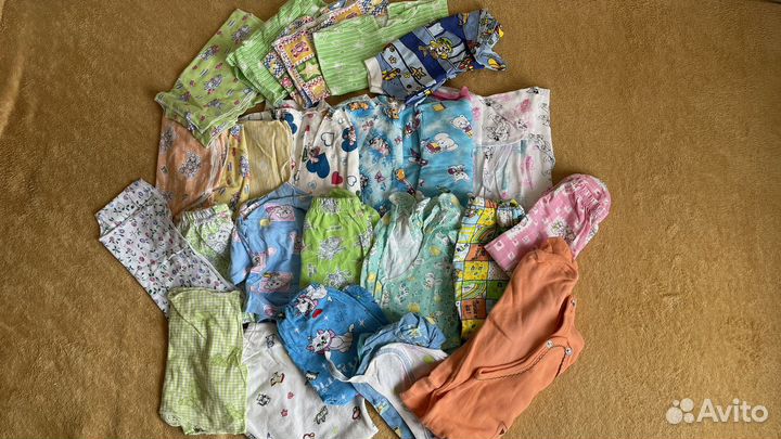 Пакет вещей для девочки до года