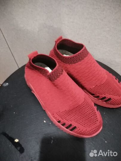 Продам кеды на девочку