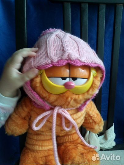 Стильные зимние и осенние шапочки