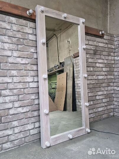 Зеркало с подсветкой Лофт