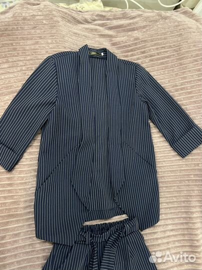 Школьный костюм для девочки 140