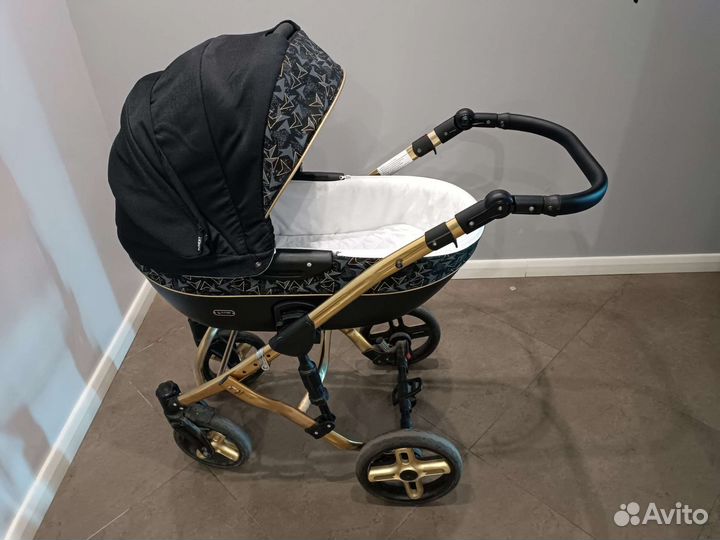 Коляска 3 в 1 Kunert Mila