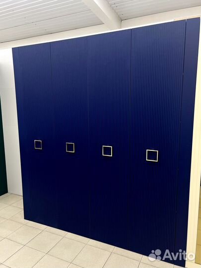 Шкаф Неоклассика на заказ от производителя