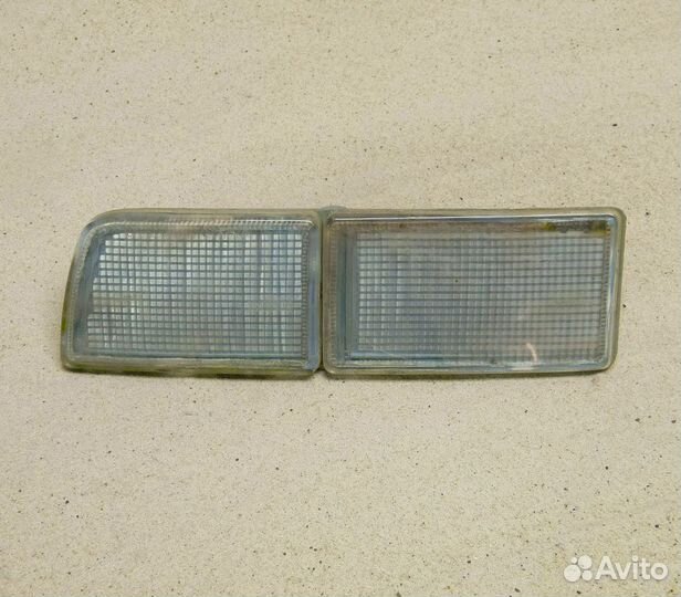 Катафот (отражатель) бампера правый VW Golf 3 depo