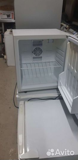 Холодильник Supra