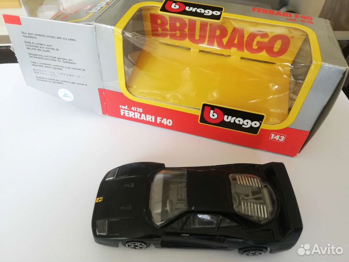 Бураго 1:43 Феррари Ferrari F40