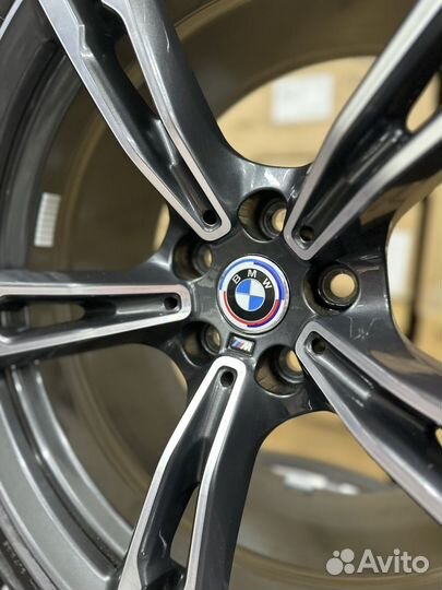 Оригинальные BMW M5 F90 705m Style R19