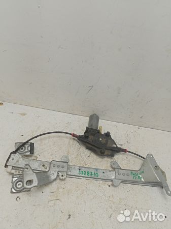 Стеклоподъемник электрический передний правый 2S61