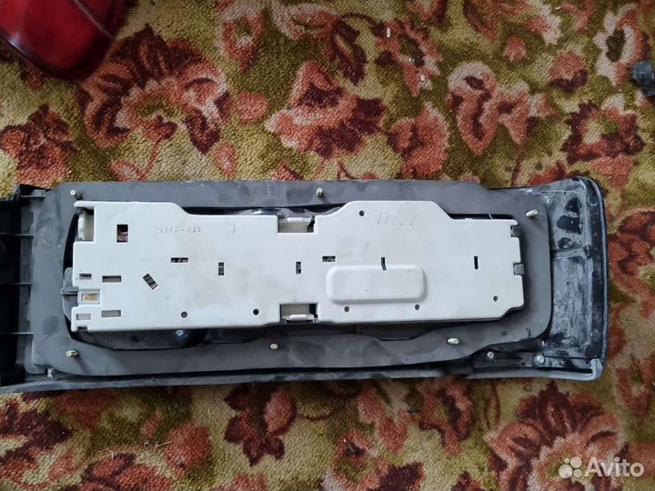 Фара мазда 323