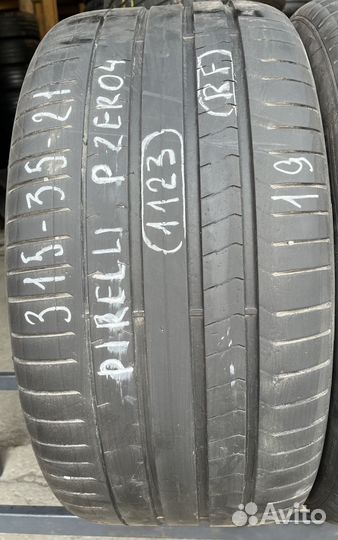 Pirelli P Zero PZ4 315/35 R21