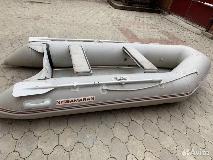 Лодка nissamaran 230