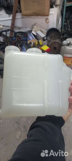 Расширительный бачок ваз 2110