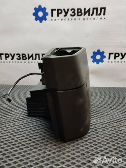 Полка для напитков Volvo FH4 82247442