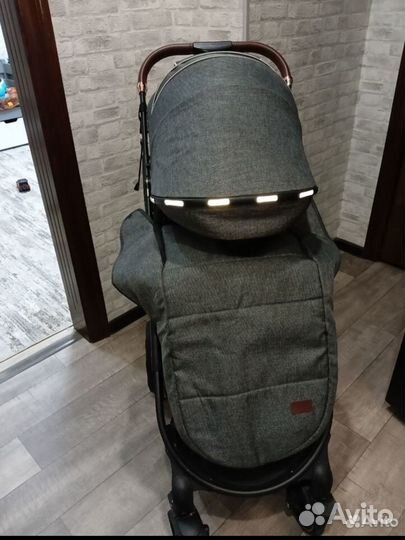 Прогулочная коляска luxmom