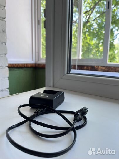 Canon eos 4000d kit