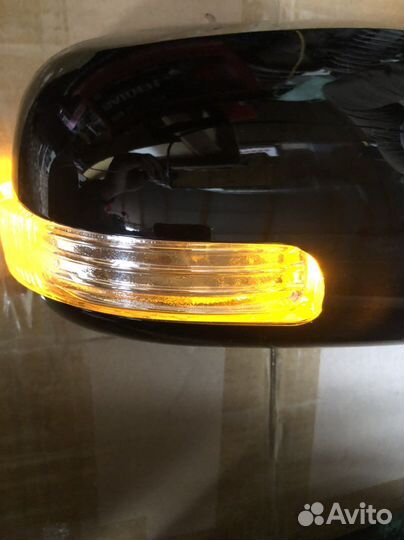 Зеркало правое corolla e120 e121