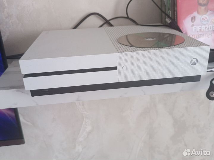 Xbox One s 1tb