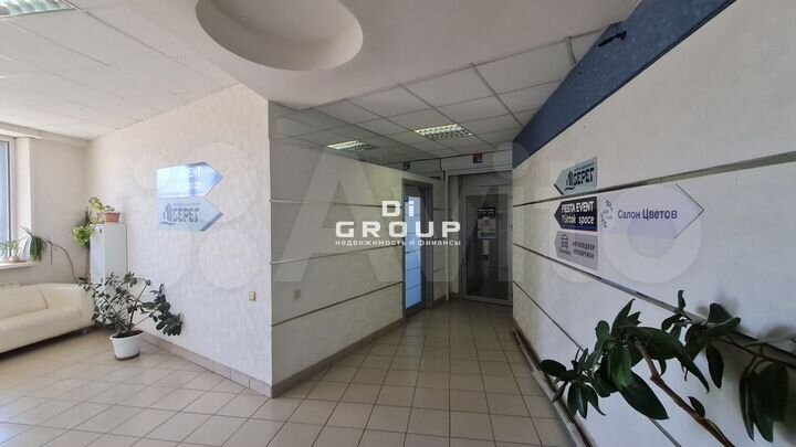 Помещение на Сибгата Хакима, 295 кв м