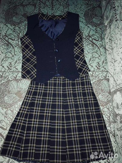 Пиджак с юбкой