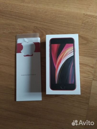 Наушники Apple EarPods с Lightning Connector