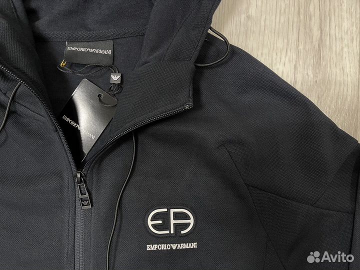 Спортивный костюм Armani