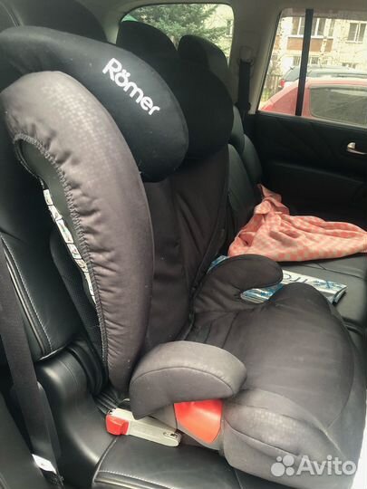 Автомобильное кресло britax romer 15-34 кг