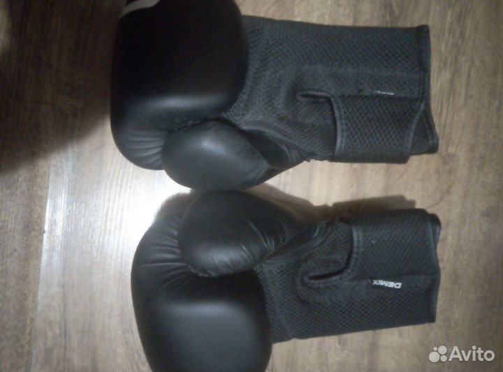 Боксерские перчатки детские 8 oz