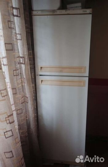 Холодильник Stinol - 110 No Frost