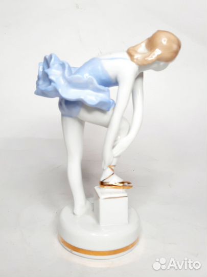 Статуэтка 
