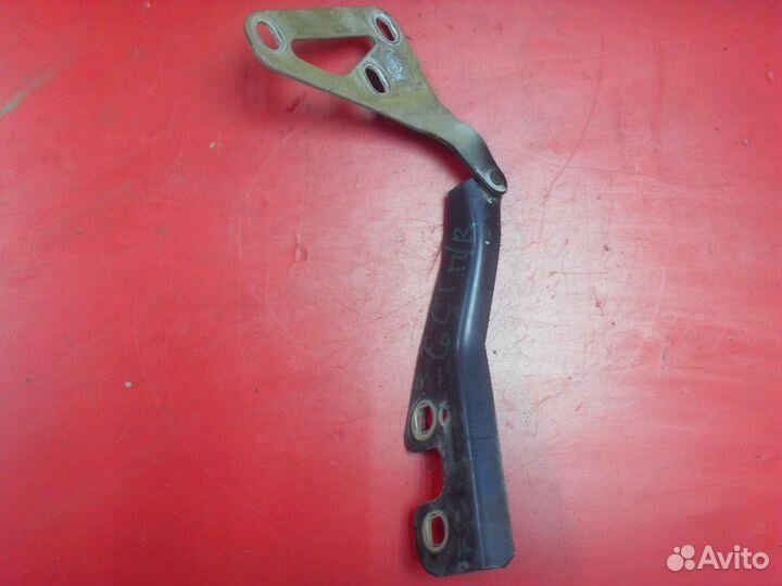 Петля капота 13213448 Opel Astra H 2004-2015 Астра