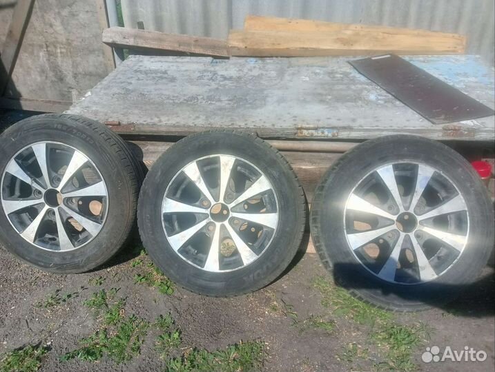 R13 Hankook Optimo K715 155/70, PCD 4x114.3 DIA 56