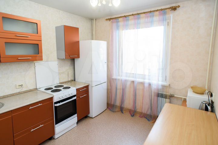 2-к. квартира, 60 м², 6/10 эт.