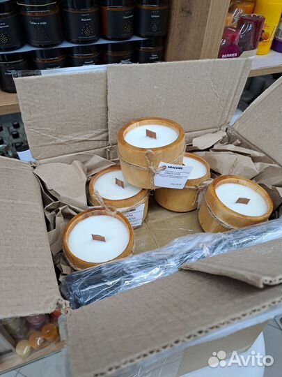 Ароматизированные свечи в дереве