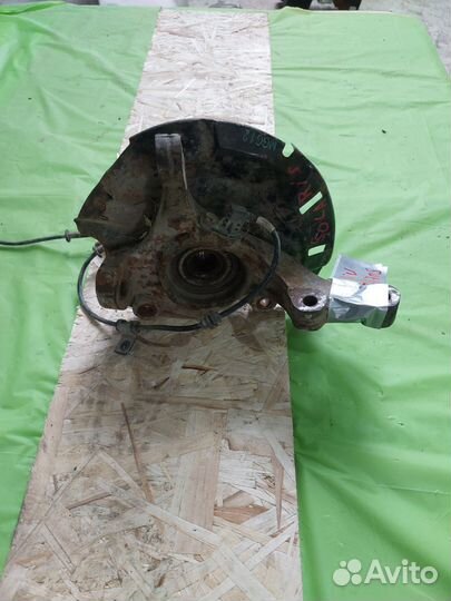 Поворотный кулак п.п Hyundai Solaris 1