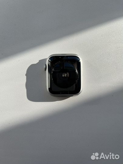 Apple watch se 44mm nike