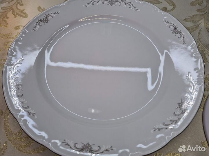 Блюдо Серый орнамент 30 см Thun 1794 Чехия