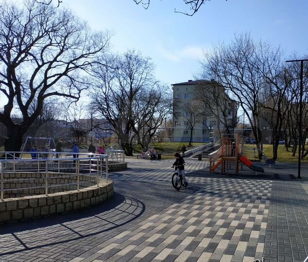 2-к. апартаменты, 72 м², 1/6 эт.