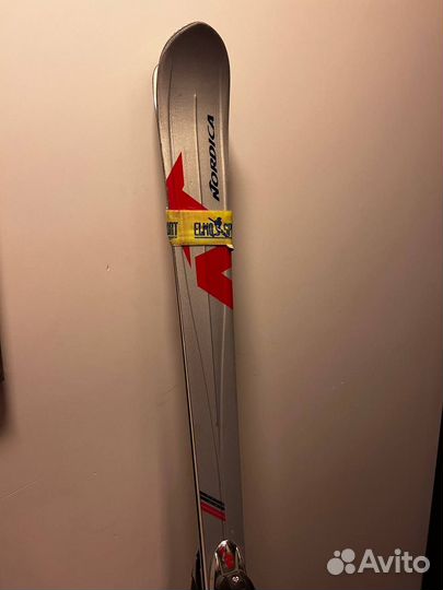 Лыжи беговые профессиональные