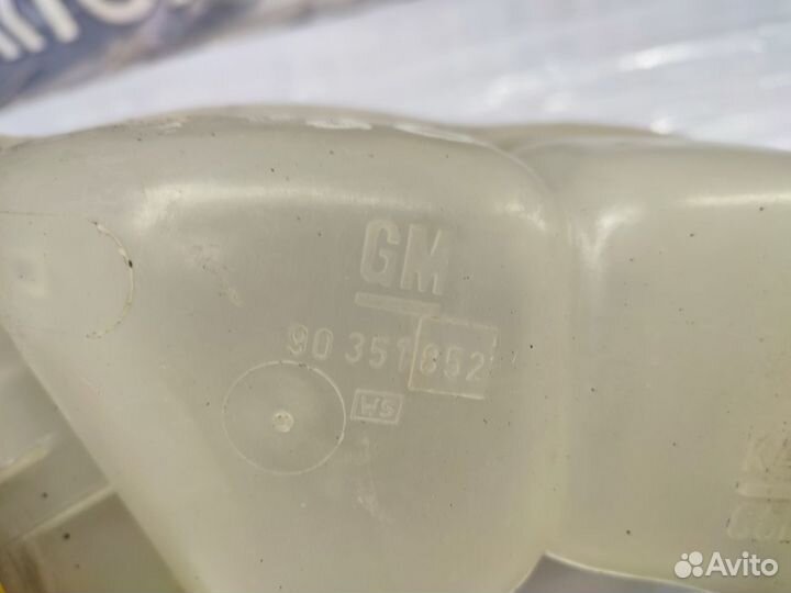 Расширительный бачок Opel Astra F