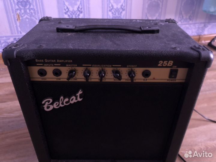 Комбоусилитель для бас гитары
