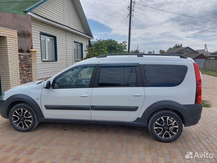 ВАЗ Largus Cross, 2018